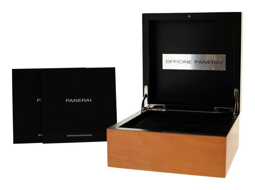 Panerai Luminor Submersible PAM00616 Image 4